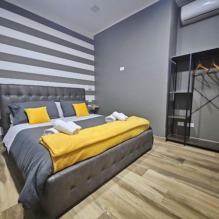 B&B Be Happy Taranto Exteriör bild